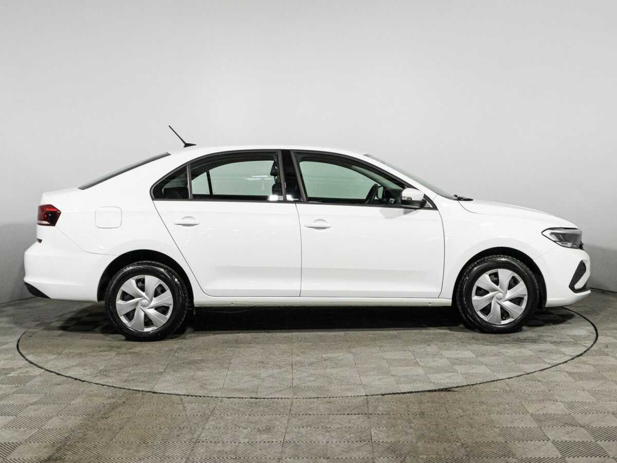 Купить Volkswagen Polo с пробегом. Фото: #3