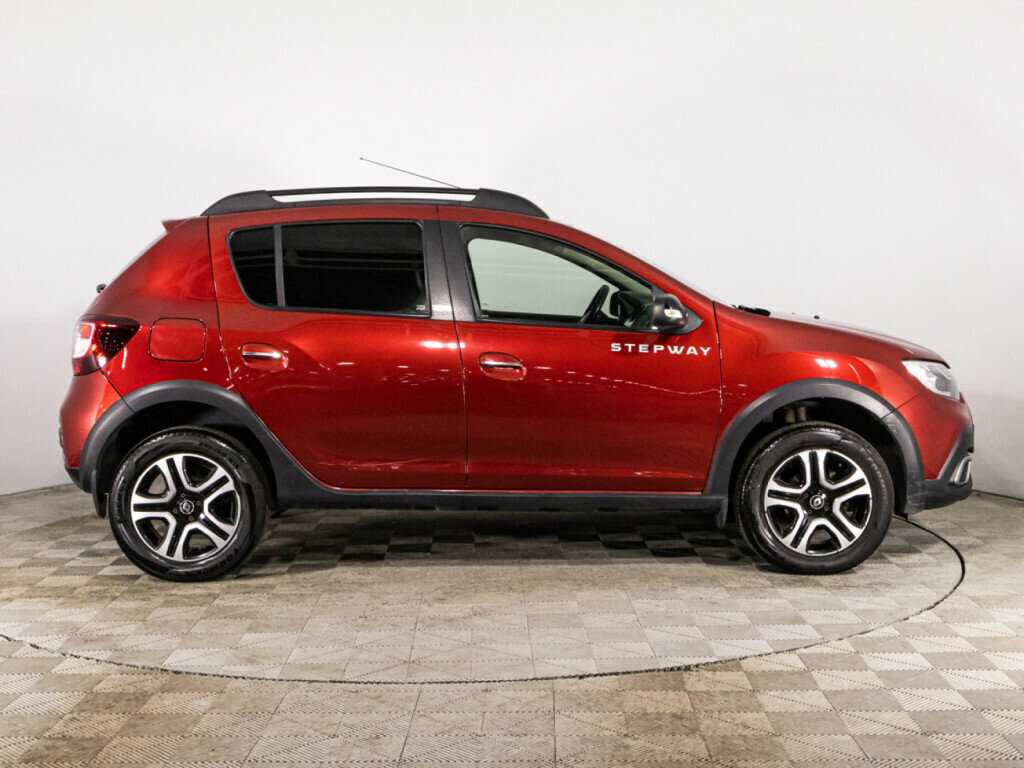 Купить Renault Sandero с пробегом. Фото: #3