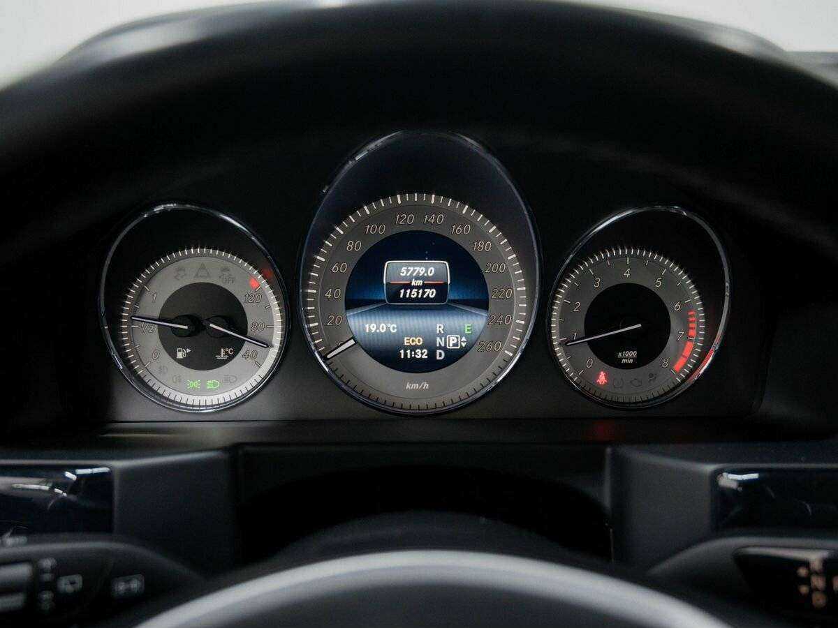 Купить Mercedes-Benz GLK-Класс с пробегом. Фото: #24