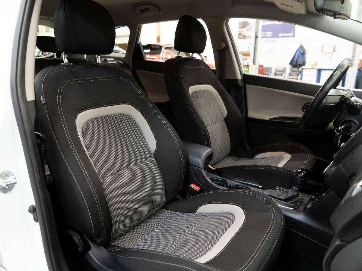 Купить Kia Ceed с пробегом. Фото: #8