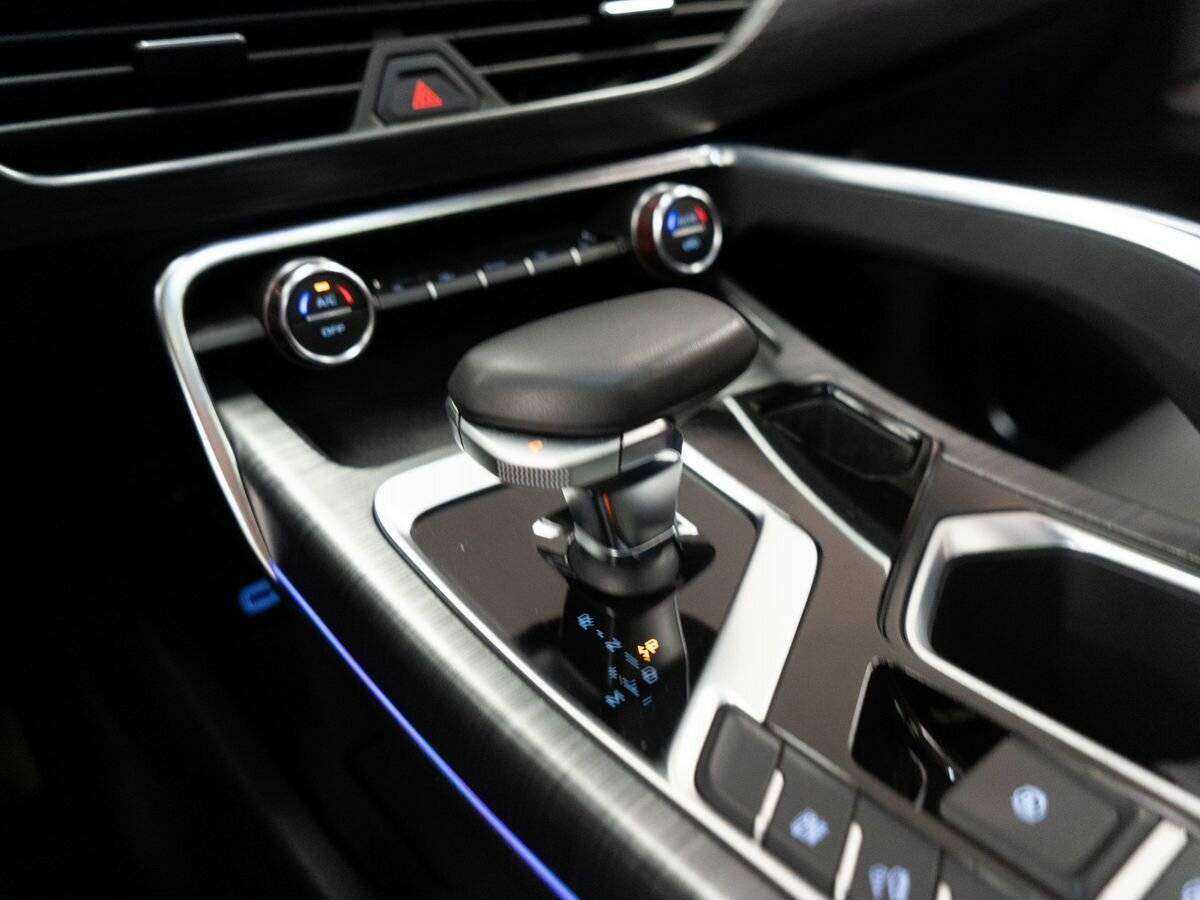 Купить Geely Tugella с пробегом. Фото: #12