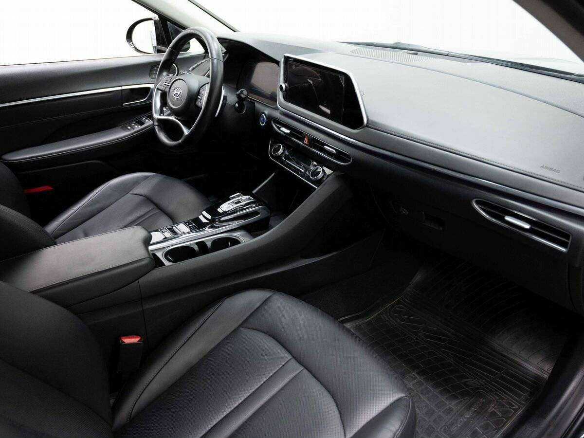 Купить Hyundai Sonata с пробегом. Фото: #10