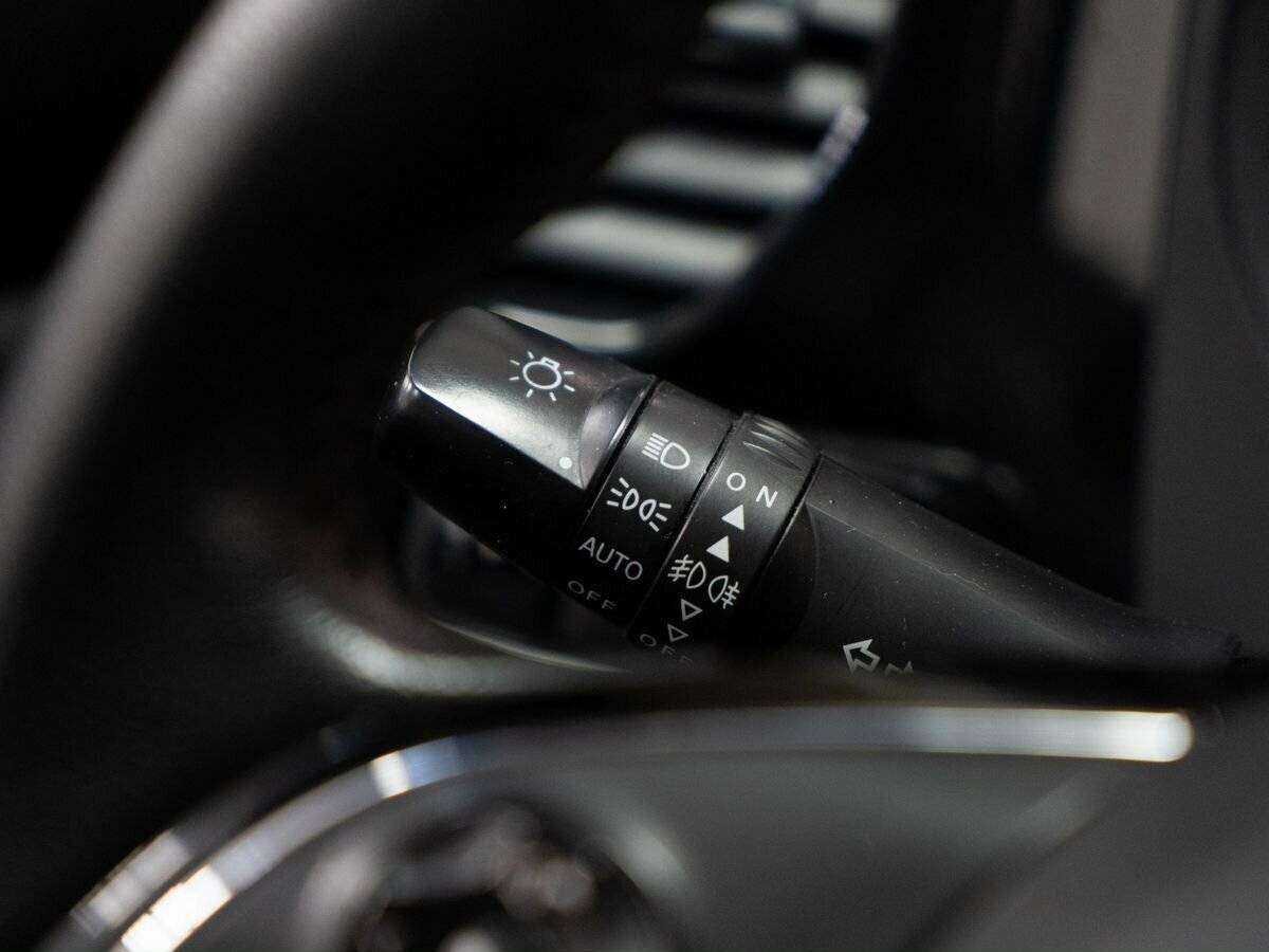 Купить Mitsubishi Outlander с пробегом. Фото: #15