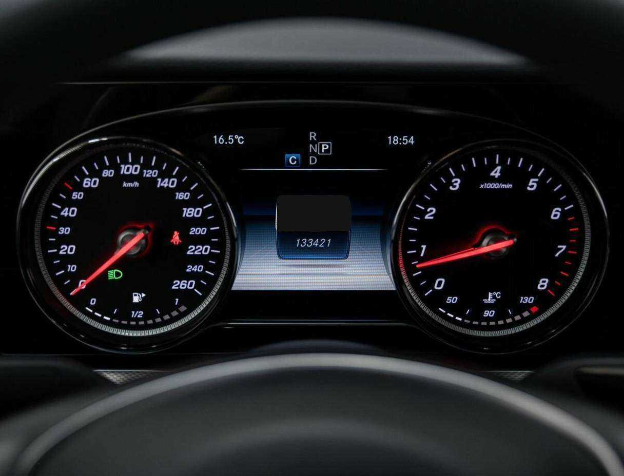 Купить Mercedes-Benz E-Класс с пробегом. Фото: #7