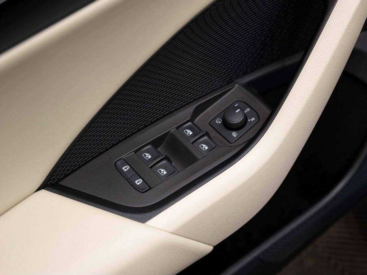 Купить Skoda Octavia с пробегом. Фото: #24