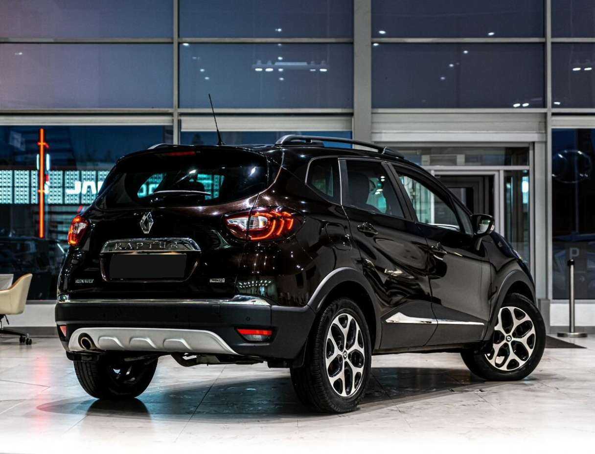 Купить Renault Kaptur с пробегом. Фото: #2