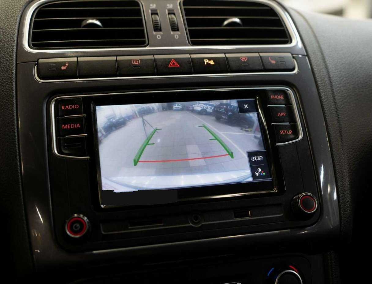 Купить Volkswagen Polo с пробегом. Фото: #15