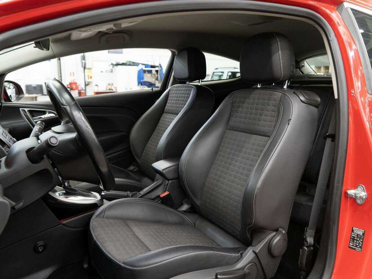 Купить Opel Astra с пробегом. Фото: #5