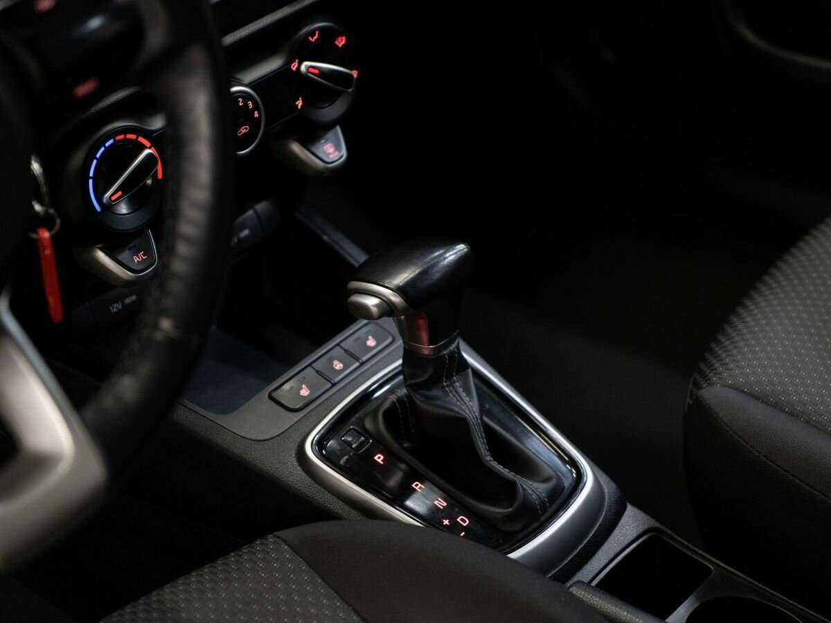 Купить Kia Rio с пробегом. Фото: #10