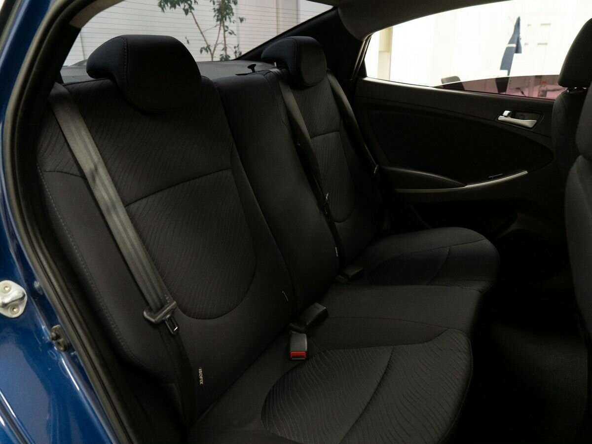 Купить Hyundai Solaris с пробегом. Фото: #7