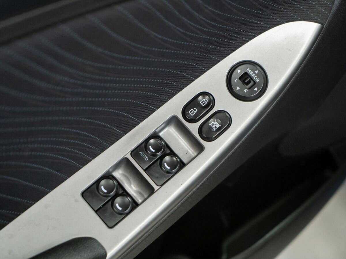 Купить Hyundai Solaris с пробегом. Фото: #13