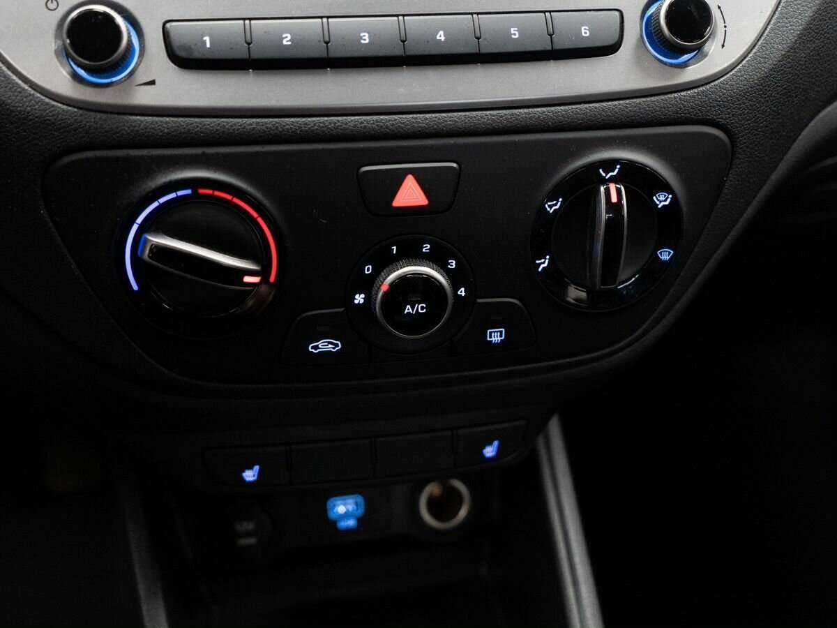 Купить Hyundai Solaris с пробегом. Фото: #9