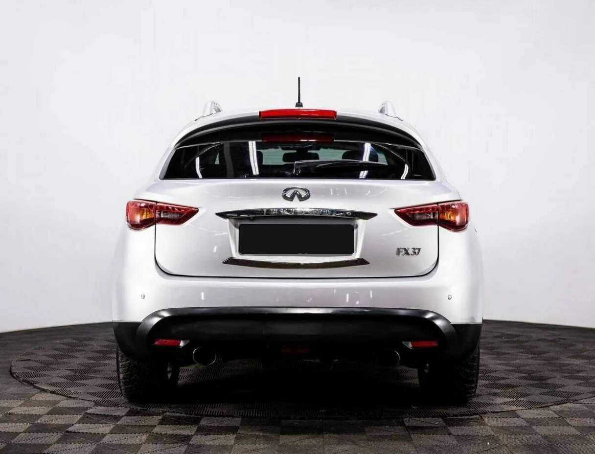 Купить Infiniti FX с пробегом. Фото: #4