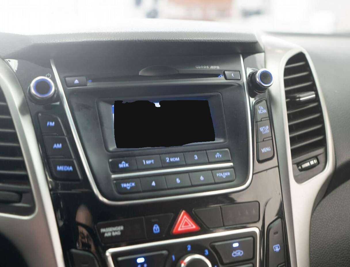 Купить Hyundai i30 с пробегом. Фото: #9