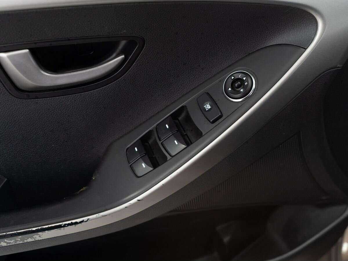 Купить Hyundai i30 с пробегом. Фото: #13