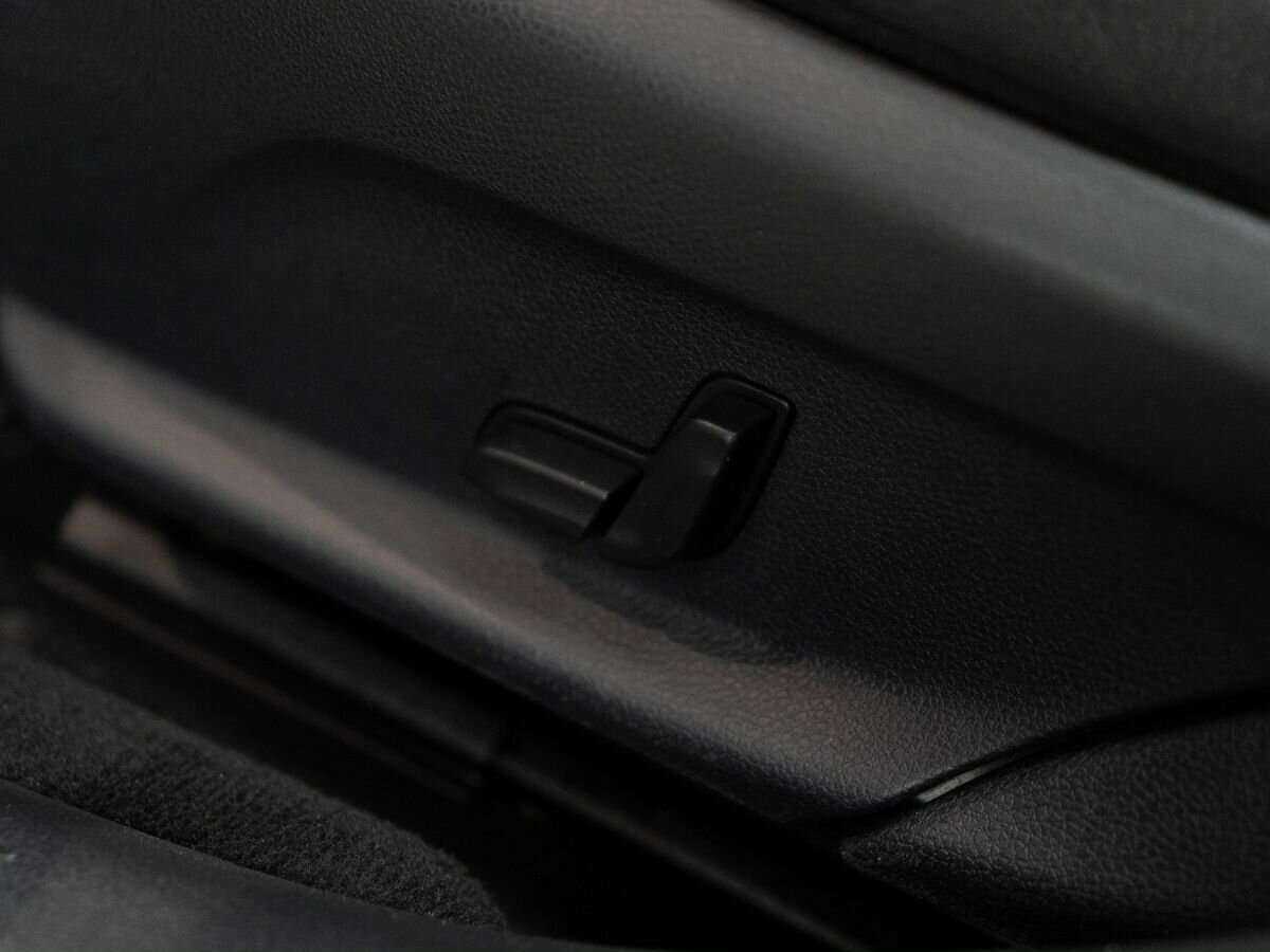 Купить Mercedes-Benz E-Класс с пробегом. Фото: #17