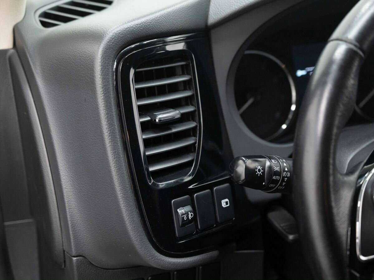 Продажа Б/У Митсубиши Оутлэндер. Фото: #19