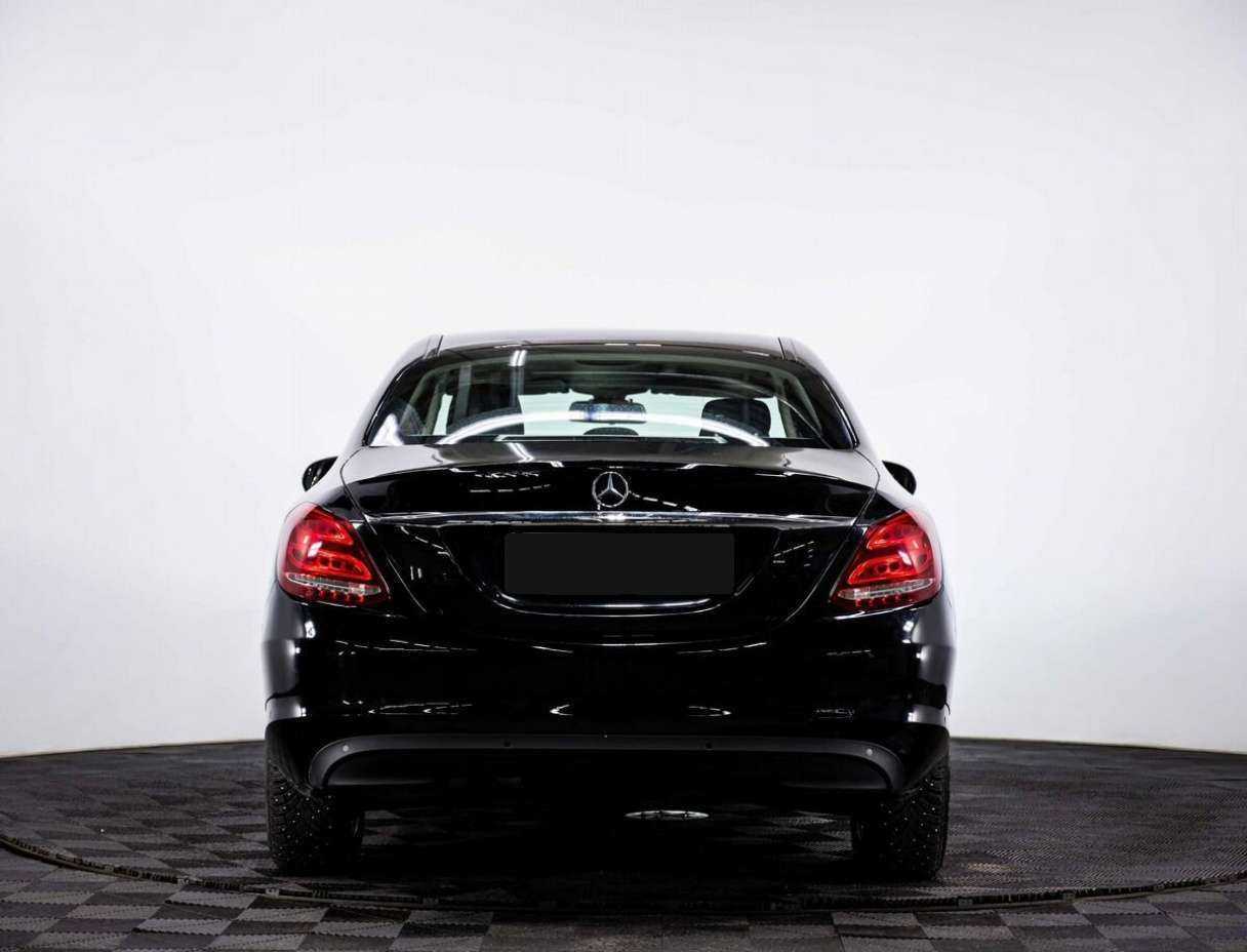 Купить Mercedes-Benz C-Класс с пробегом. Фото: #5