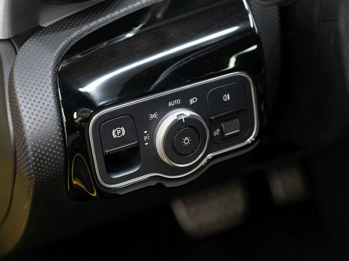 Купить Mercedes-Benz CLA с пробегом. Фото: #20