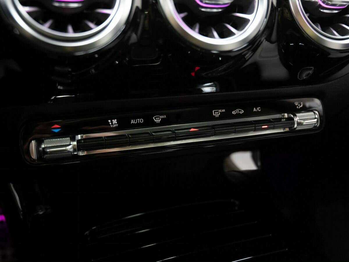 Купить Mercedes-Benz CLA с пробегом. Фото: #22