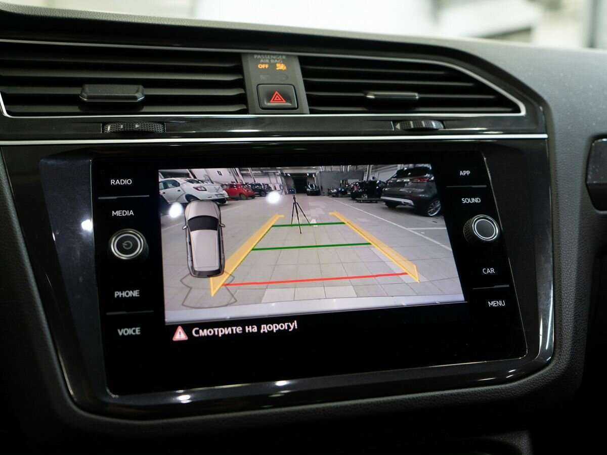 Купить Volkswagen Tiguan с пробегом. Фото: #17