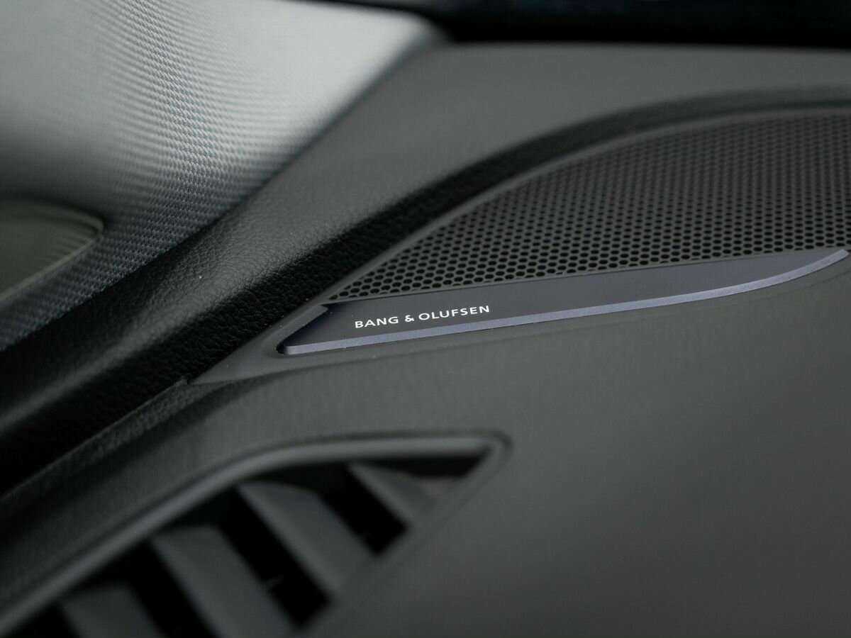 Купить Audi A4 с пробегом. Фото: #26