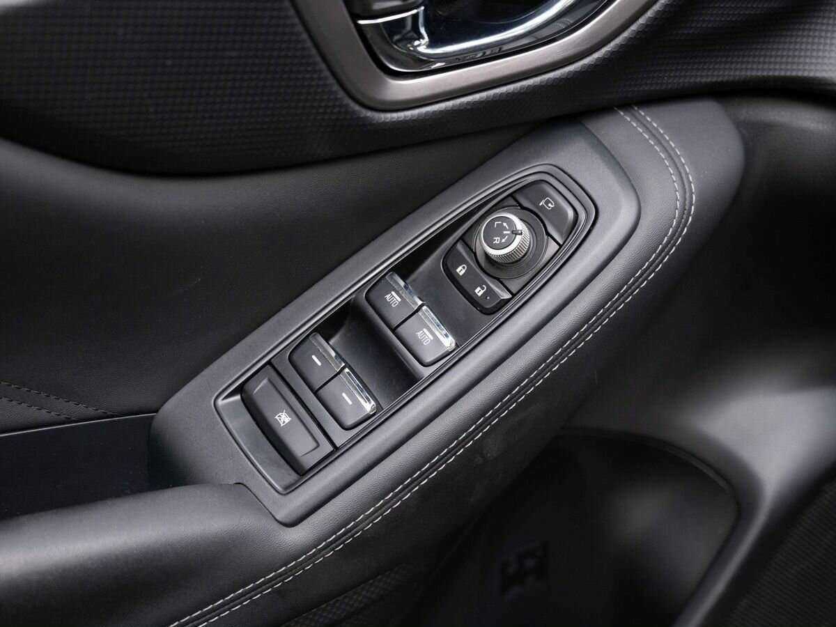 Купить Subaru Forester с пробегом. Фото: #24