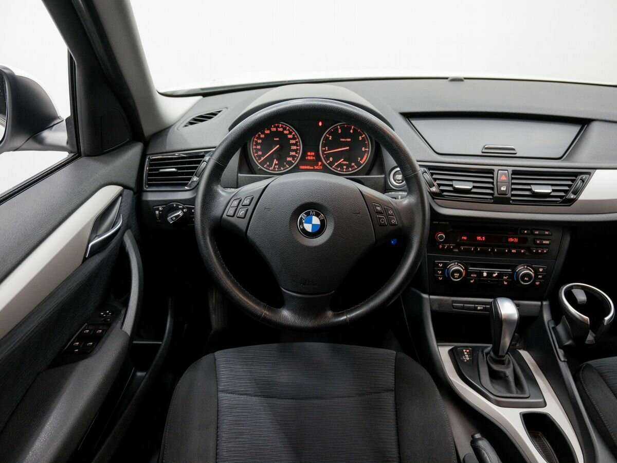 Купить BMW X1 с пробегом. Фото: #11