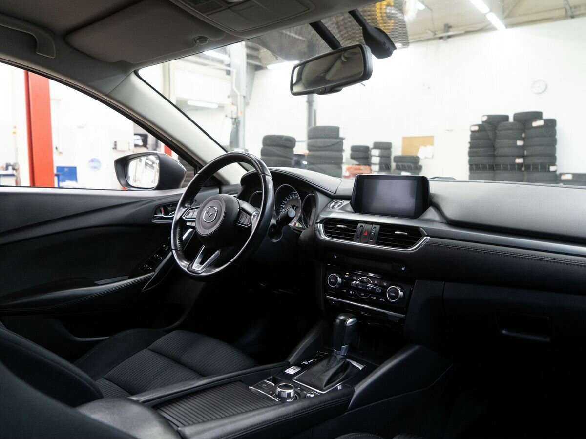 Купить Mazda 6 с пробегом. Фото: #16
