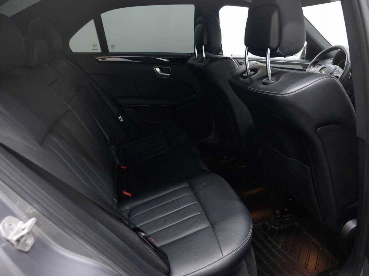 Купить Mercedes-Benz E-Класс с пробегом. Фото: #9