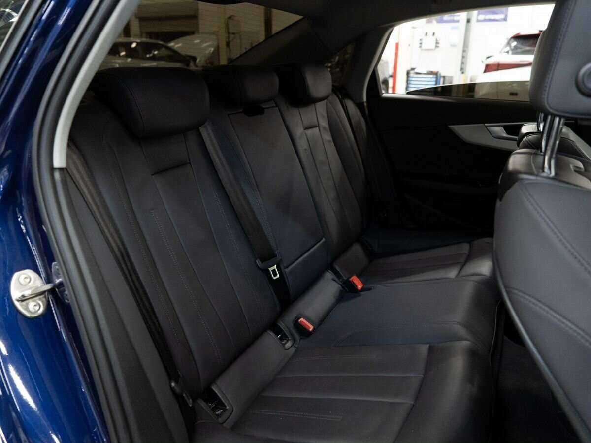 Купить Audi A4 с пробегом. Фото: #8