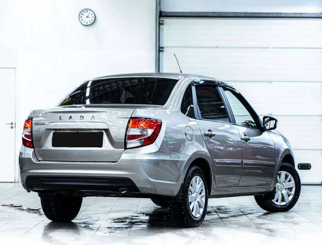 Купить Lada (ВАЗ) Granta с пробегом. Фото: #2