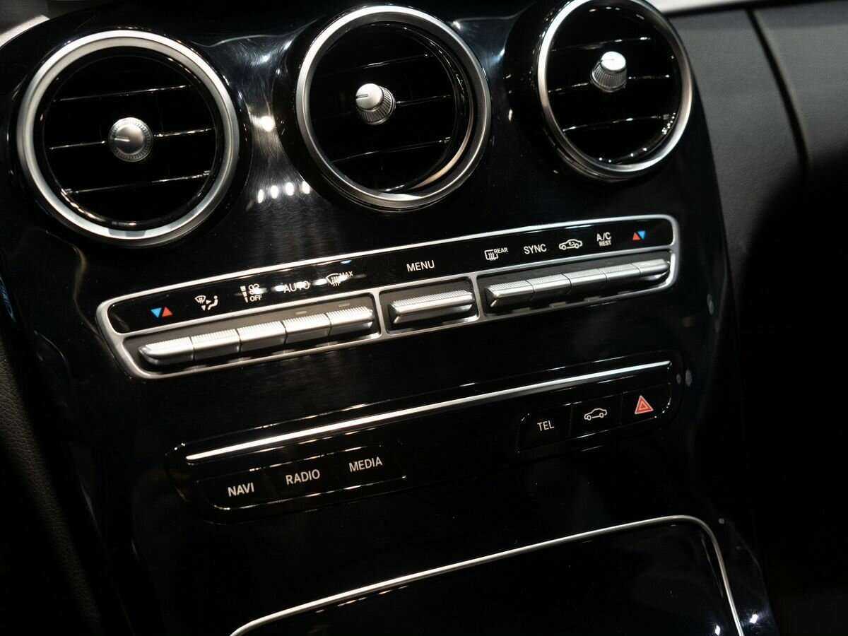 Купить Mercedes-Benz C-Класс с пробегом. Фото: #13