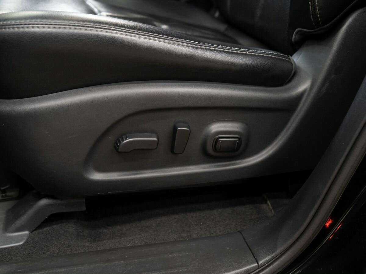 Купить Nissan Pathfinder с пробегом. Фото: #15
