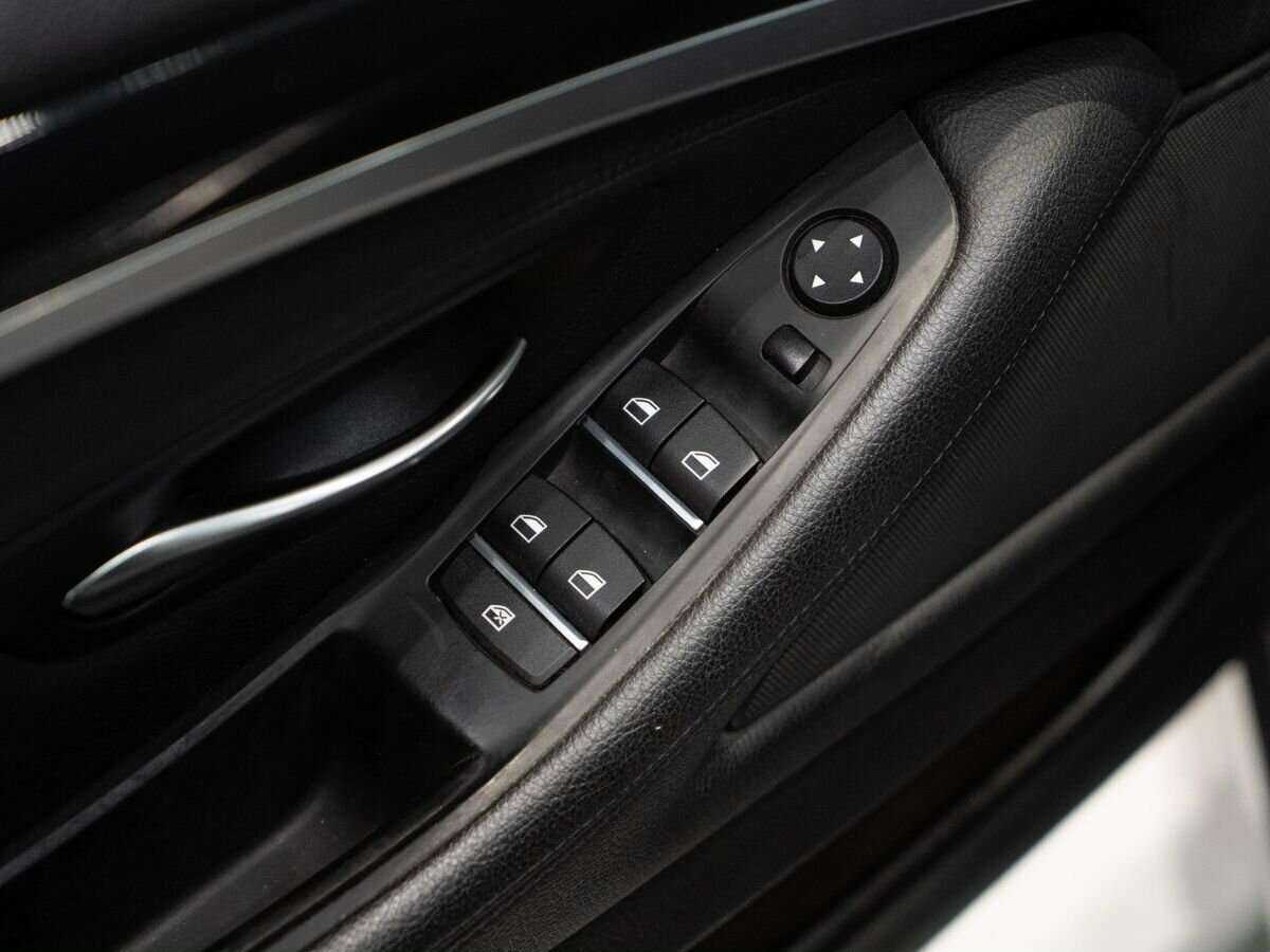 Купить BMW 5 серии с пробегом. Фото: #14