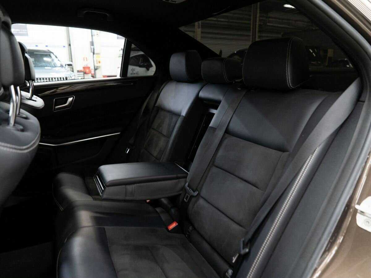 Купить Mercedes-Benz E-Класс с пробегом. Фото: #6