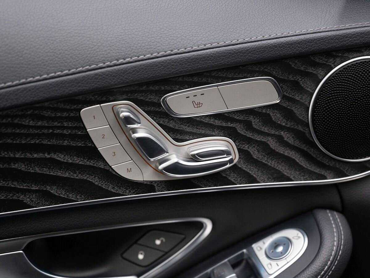 Купить Mercedes-Benz C-Класс с пробегом. Фото: #17