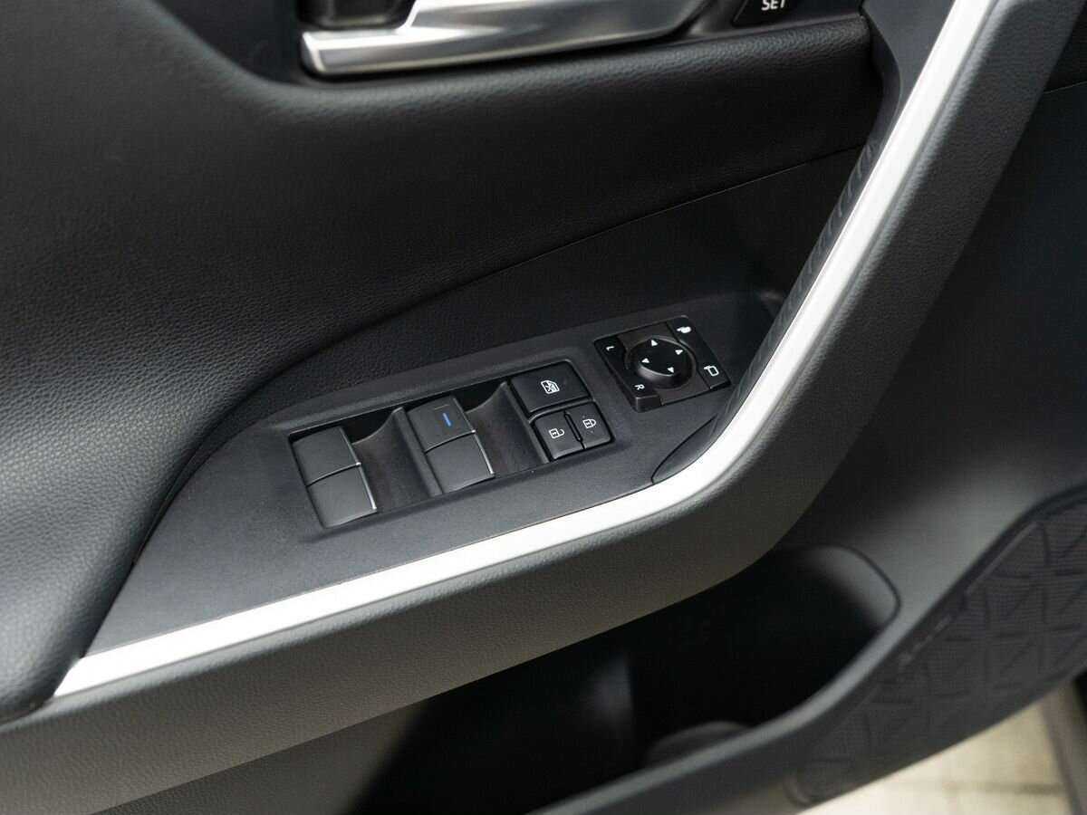 Купить Toyota RAV4 с пробегом. Фото: #13