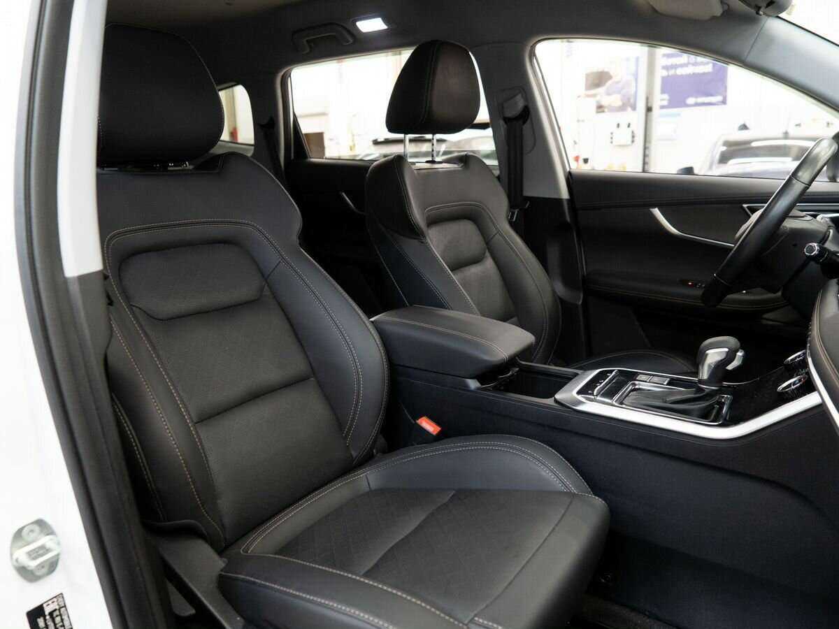 Купить Chery Tiggo 8 с пробегом. Фото: #11