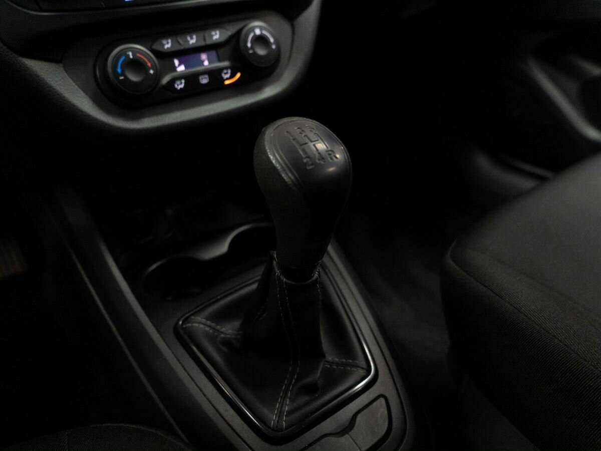 Купить Lada (ВАЗ) Vesta с пробегом. Фото: #12