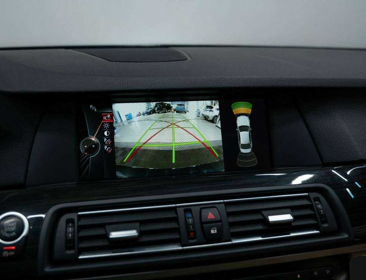 Купить BMW 5 серии с пробегом. Фото: #24