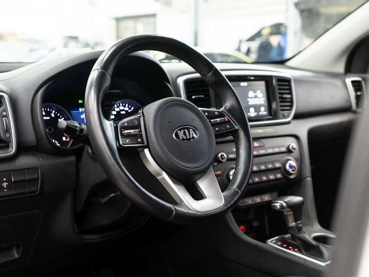 Купить Kia Sportage с пробегом. Фото: #4