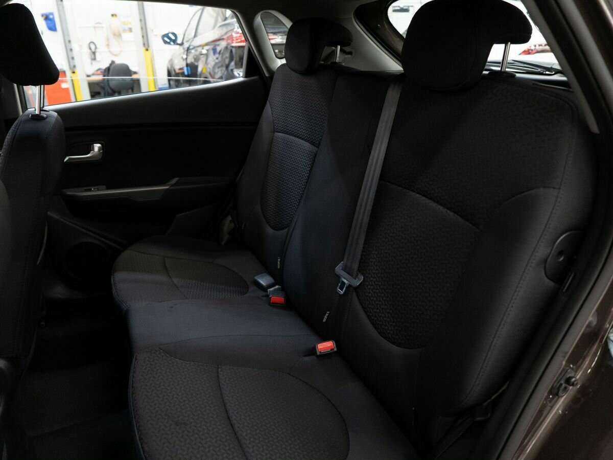 Купить Kia Rio с пробегом. Фото: #6