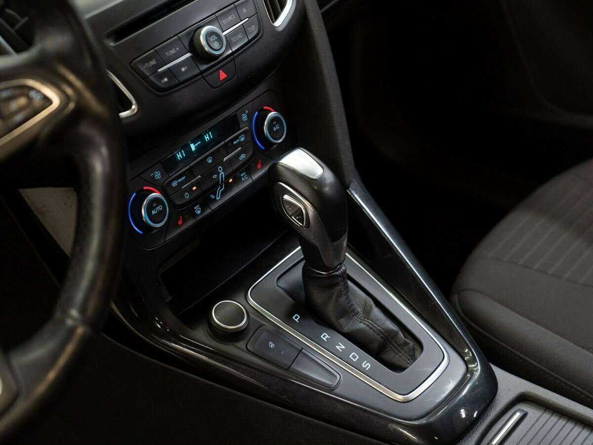 Купить Ford Focus с пробегом. Фото: #11