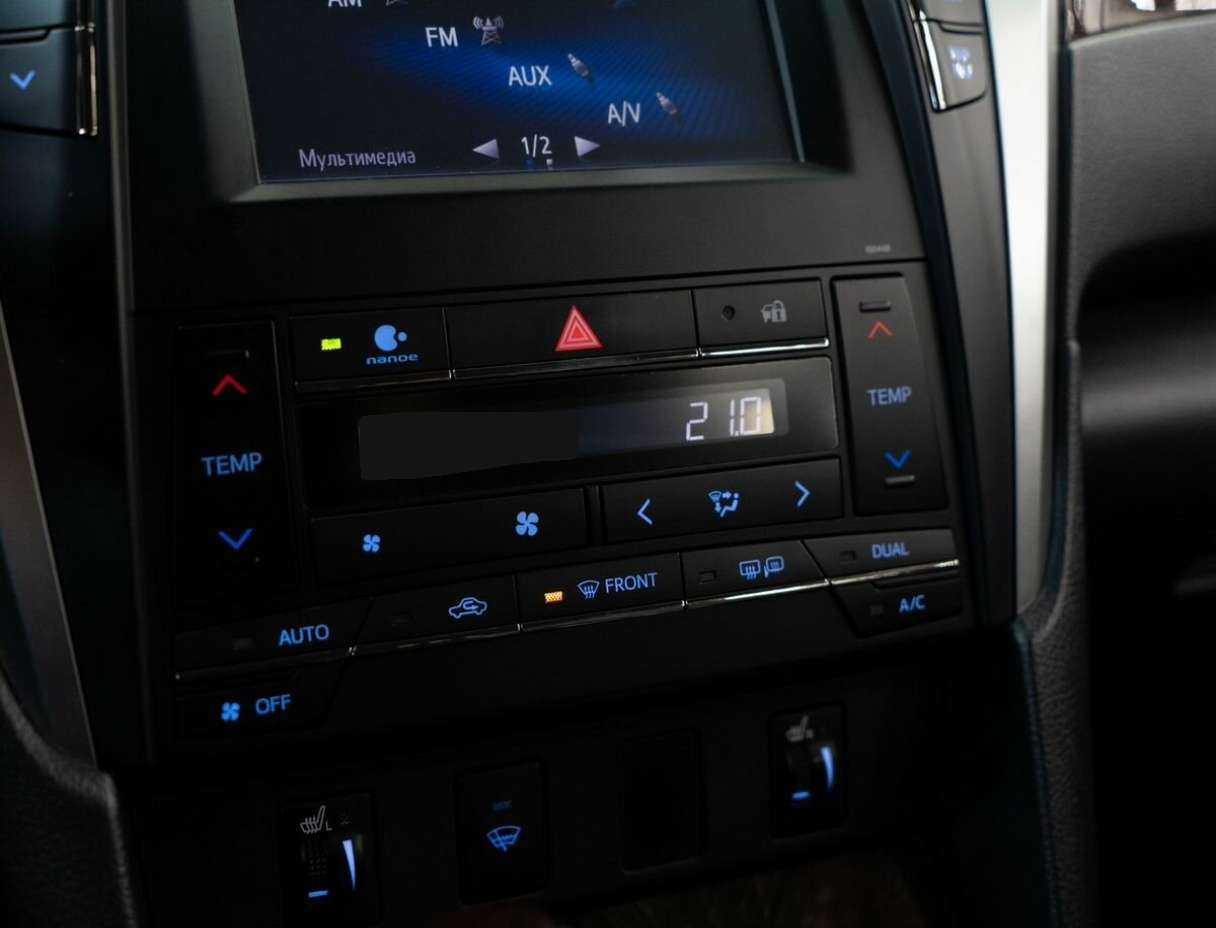 Купить Toyota Camry с пробегом. Фото: #14