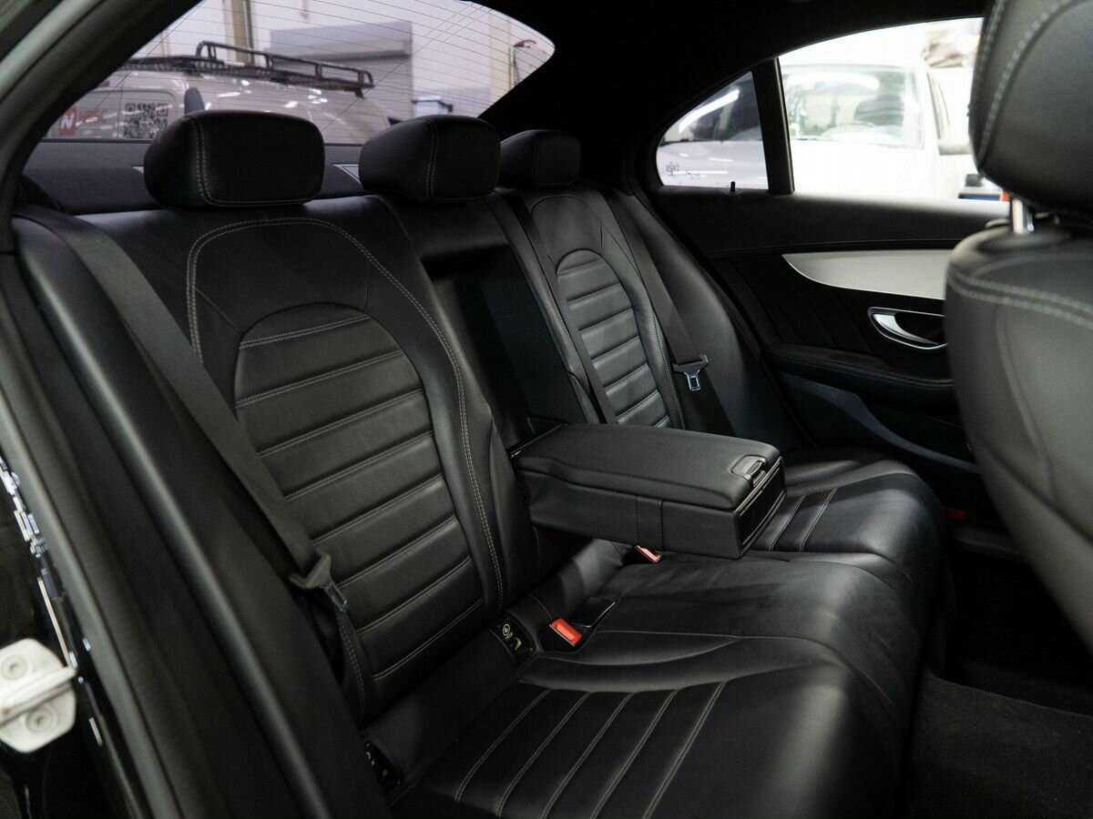 Купить Mercedes-Benz C-Класс с пробегом. Фото: #7