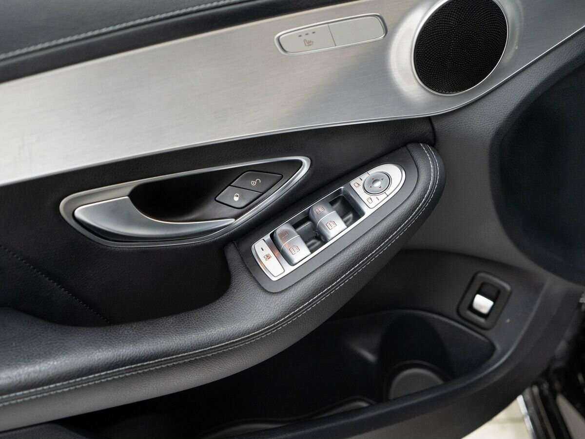 Купить Mercedes-Benz C-Класс с пробегом. Фото: #12