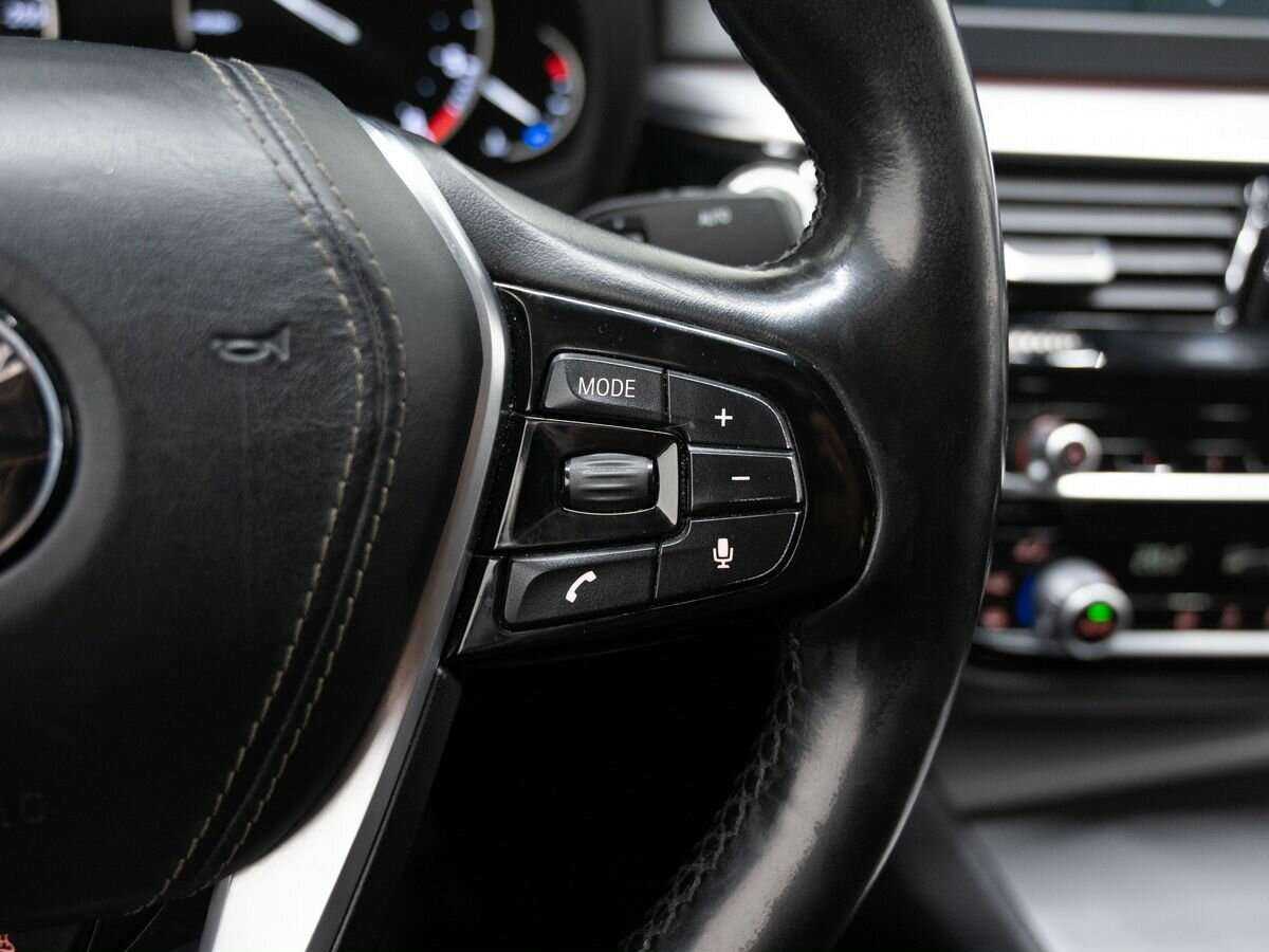 Купить BMW 5 серии с пробегом. Фото: #22