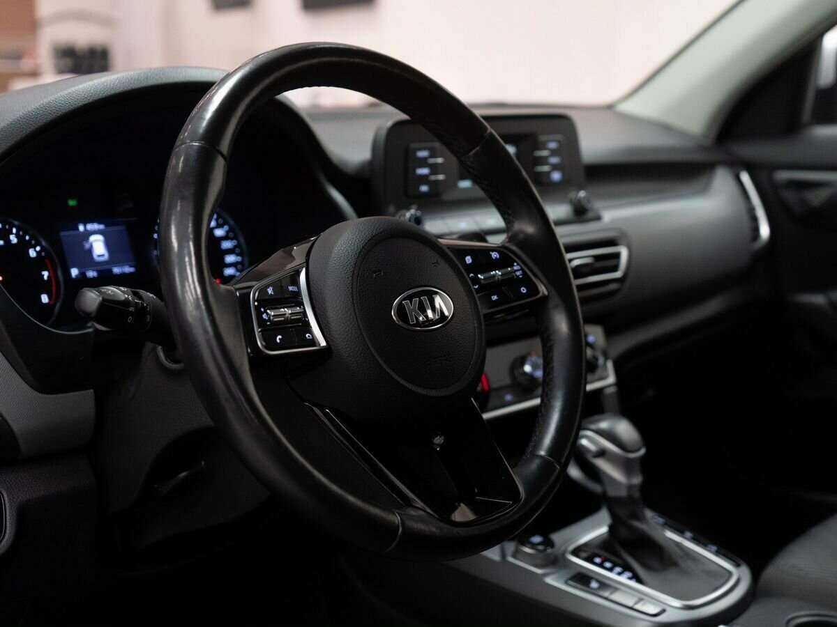 Купить Kia Seltos с пробегом. Фото: #4