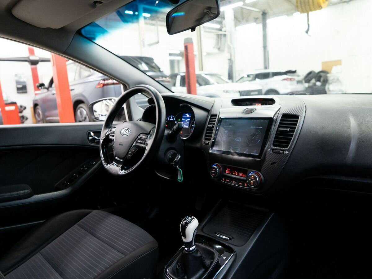 Купить Kia Cerato с пробегом. Фото: #15